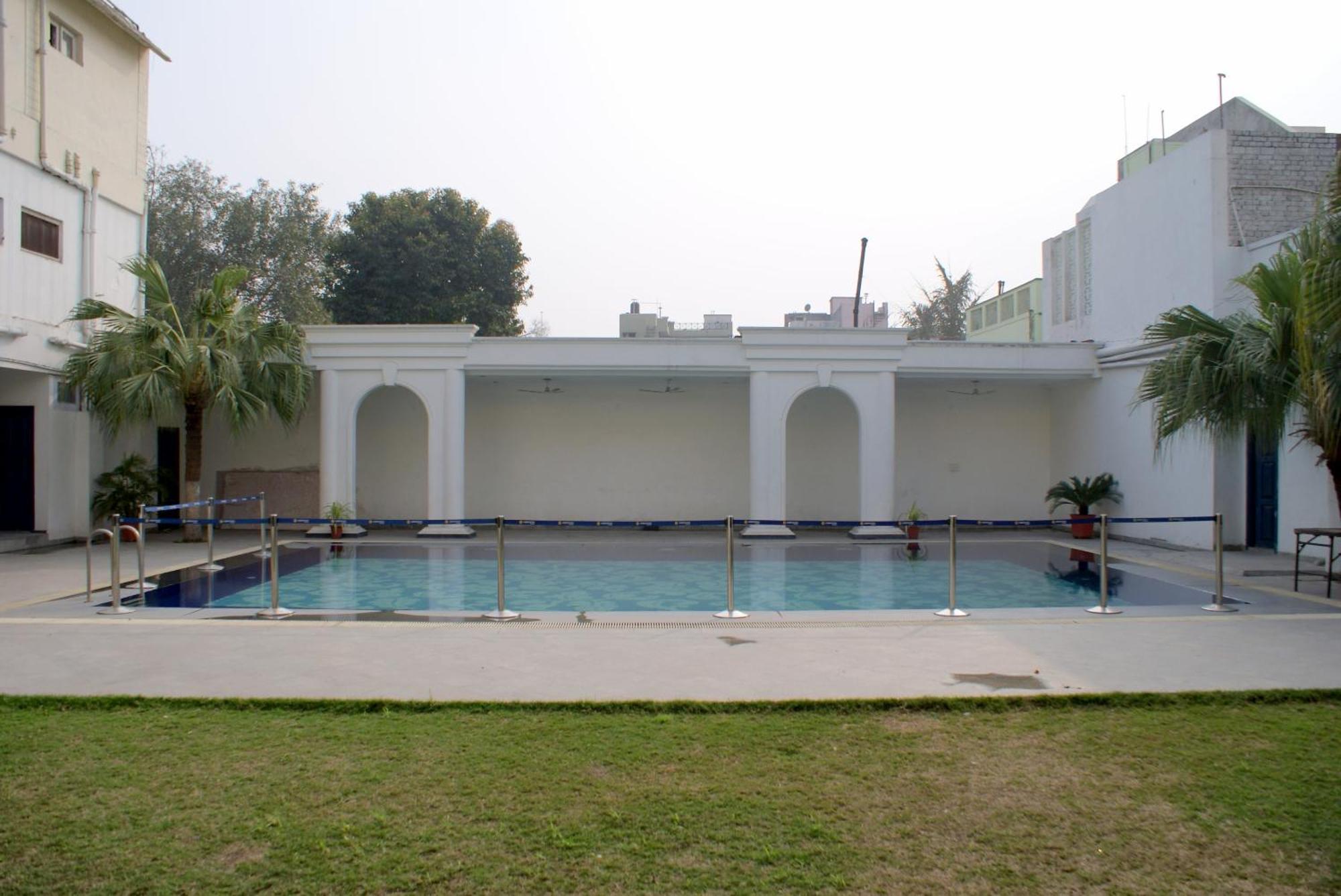 Ritz Plaza Hotel Amritsar Luaran gambar