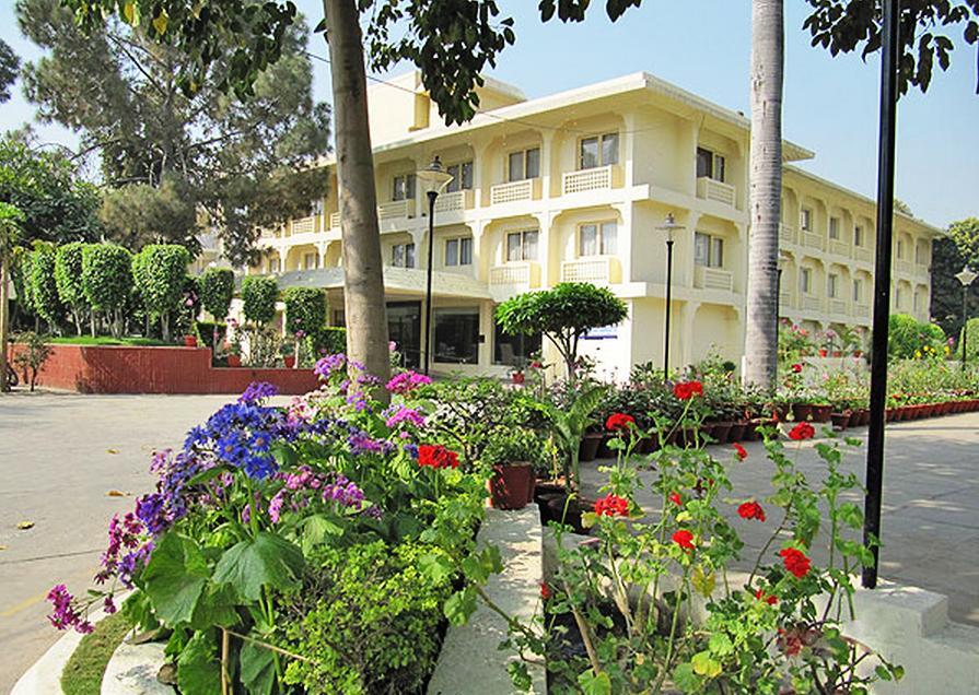 Ritz Plaza Hotel Amritsar Luaran gambar