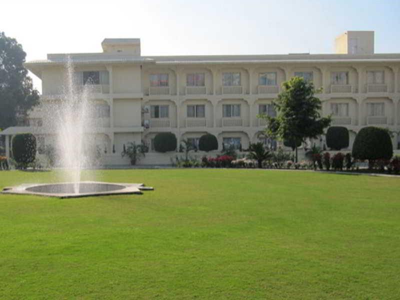 Ritz Plaza Hotel Amritsar Luaran gambar