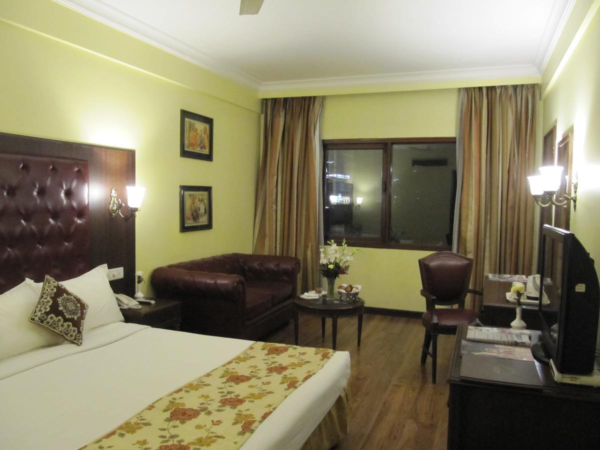 Ritz Plaza Hotel Amritsar Luaran gambar