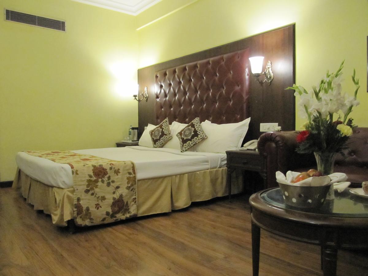 Ritz Plaza Hotel Amritsar Luaran gambar